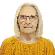 Profesora de inglés para adultos con dificultades para entender o expresarse en inglés